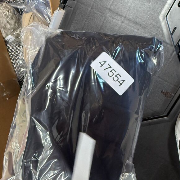 Kay Unger Pants Women L Large Black Chino High Rise Flat Front Pull On Skinny - Picture 8 of 8